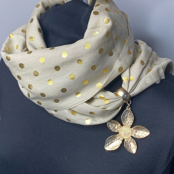 Gold tone flower scarf charm with rhinestones and opal like stone in center 3” - Picture 7 of 9